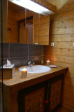 Ski-Love-Telemark-salle-de-bain-location-appartement-chalet-Les-Gets