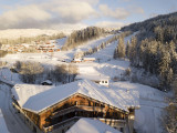 Suite-de-l-Alpe-Aiguille-du-Midi-exterieur-hiver-location-appartement-chalet-Les-Gets