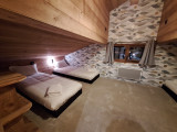 teka-chery-chambre-quadruple-location-appartement-chalet-Les-Gets