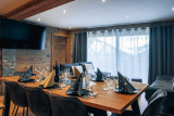 teka-chery-cuisine-salle-a-manger-salon-location-appartement-chalet-Les-Gets
