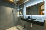 teka-chery-salle-de-bain-douche-location-appartement-chalet-Les-Gets
