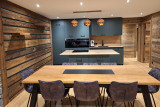 teka-chery-sejour-cuisine-location-appartement-chalet-Les-Gets