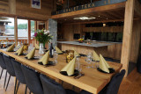 teka-roof-top-salle-a-manger-cuisine-location-appartement-chalet-Les-Gets