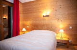 Toure-1-chambre-lit-double-location-appartement-chalet-Les-Gets