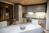 Toure-1-cuisine-location-appartement-chalet-Les-Gets