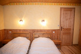 Toure-2-chambre-lit-simple-location-appartement-chalet-Les-Gets