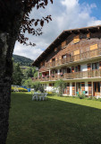 Tournier-C4-exterieur-ete-location-chalet-appartement-Les-Gets