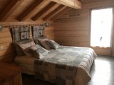 Varlope-chambre-lit-double-location-appartement-chalet-Les-Gets