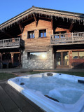 Virolet-jacuzzi-location-appartement-chalet-Les-Gets