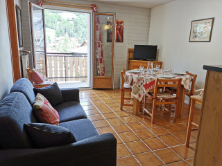 _lv_images__lot_0000000047_01_18342795