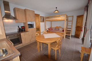 _lv_images__lot_0004000107_01_18929174