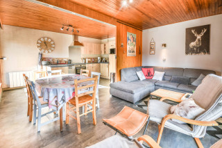 _lv_images__lot_0020312204_01_18038364