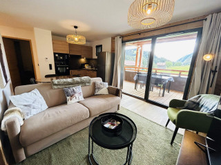 _lv_images__lot_0109021844_01_19121653