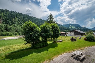 Arolle-Bouquetin-vue-exterieure-location-appartement-chalet-Les-Gets Arolle-Bouquetin-vue-exterieure-location-appartement-chalet-Les-Gets