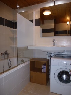 Ranfolly-B6-salle-de-bain-location-appartement-chalet-Les-Gets Ranfolly-B6-salle-de-bain-location-appartement-chalet-Les-Gets