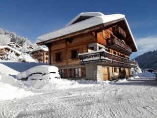 Sapiniere-2-exterieur-hiver-location-appartement-chalet-Les-Gets Sapiniere-2-exterieur-hiver-location-appartement-chalet-Les-Gets