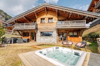 virolet-jacuzzi-exterieur-location-appartement-chalet-les-gets-19529764