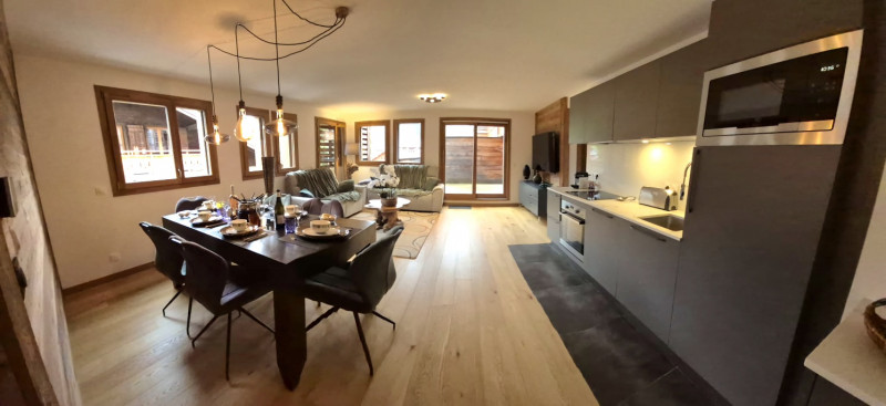 06-solaretb203-sejour-cuisine-location-appartement-chalet-Les-Gets