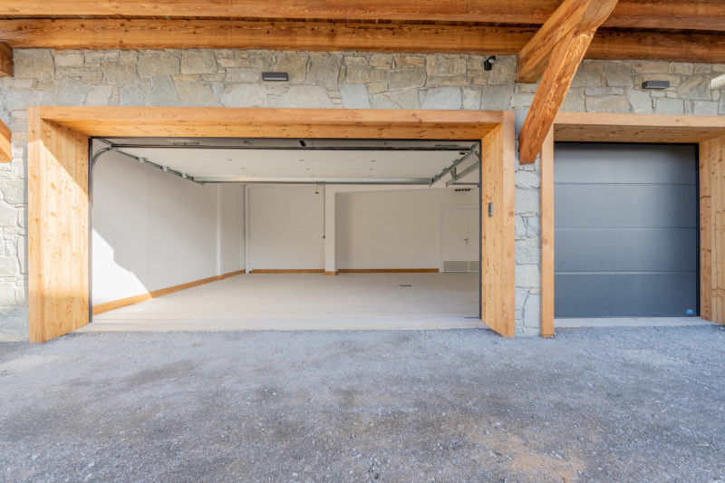garage_-3