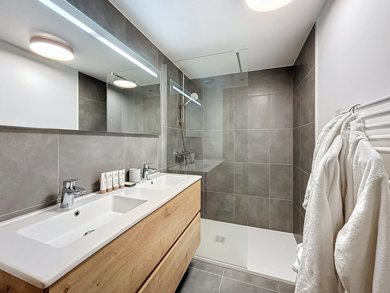 tordejman-b304_00043