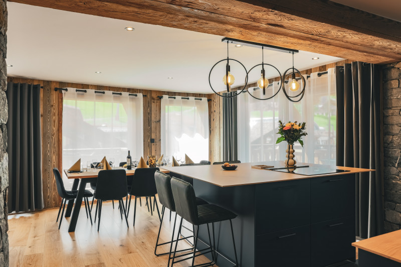 20-teka-adret-cuisine-salle-a-manger-location-appartement-chalet-Les-Gets