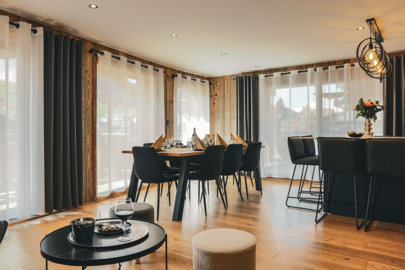 21-teka-adret-cuisine-salle-a-manger-location-appartement-chalet-Les-Gets