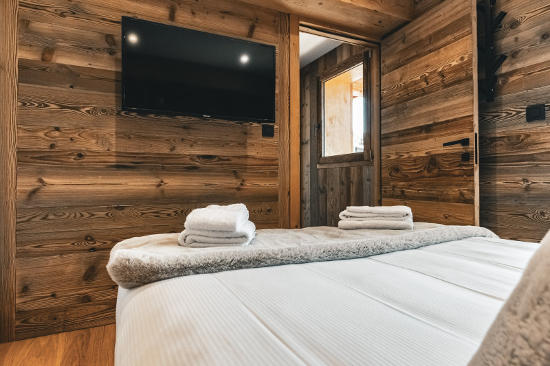 29-teka-adret-chambre-lit-double-location-appartement-chalet-Les-Gets
