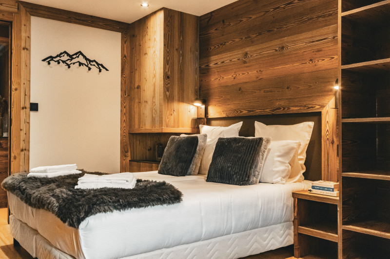 39-teka-adret-chambre-lit-double-appartement-chalet-Les-Gets