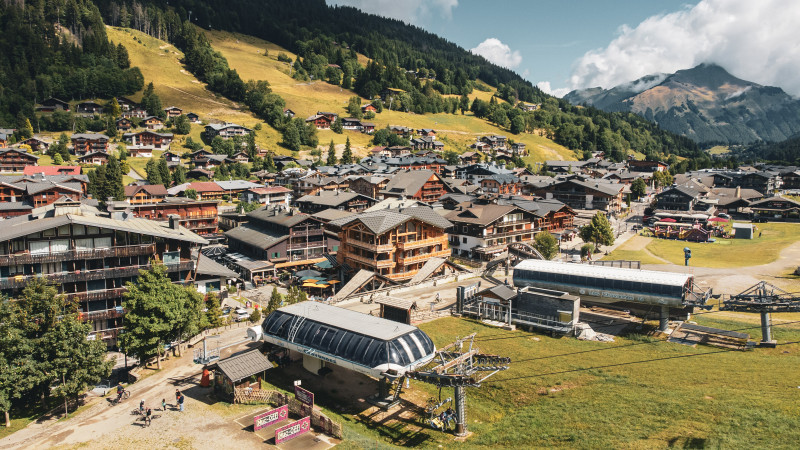 6-teka-ubac-residence-exterieur-location-appartement-chalet-les-gets 6-teka-ubac-residence-exterieur-location-appartement-chalet-les-gets