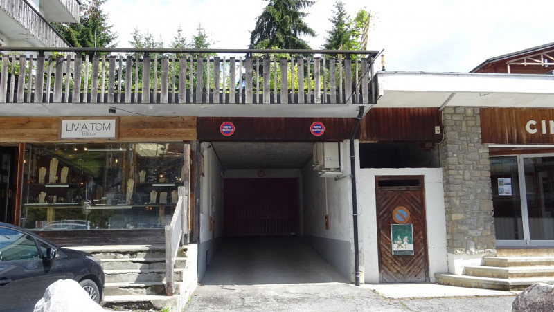 _clients_227426001_photos_141q_18110490 _clients_227426001_photos_141q_18110490