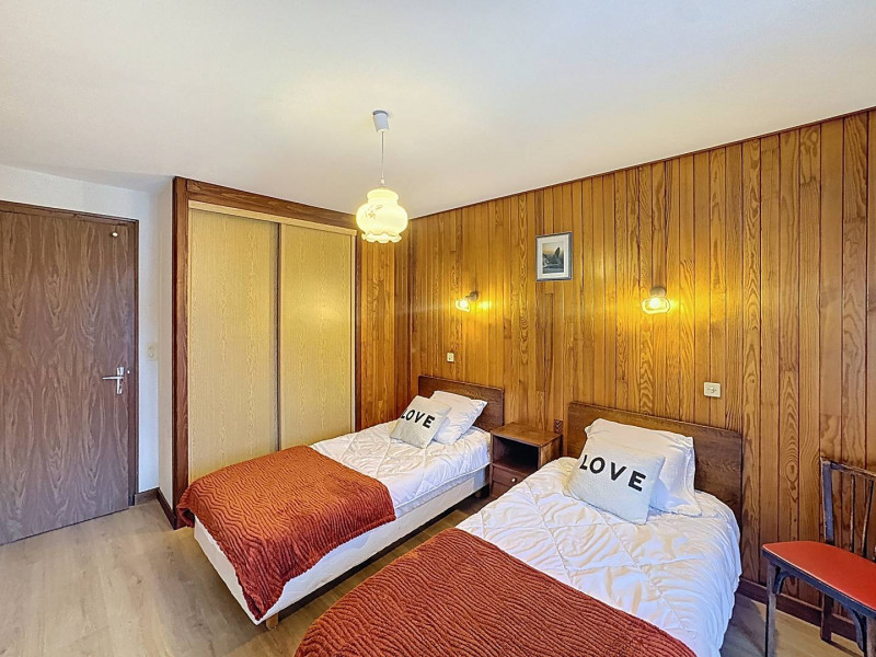 _clients_227426001_photos_178g_18923466