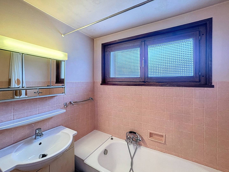 _clients_227426001_photos_178j_19365242