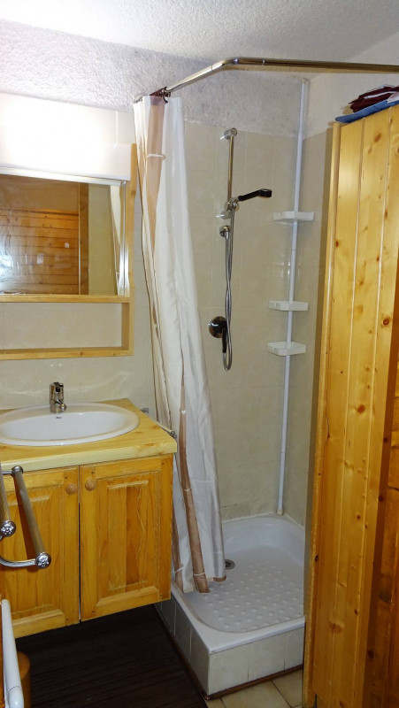 _clients_227426001_photos_206l_16791838