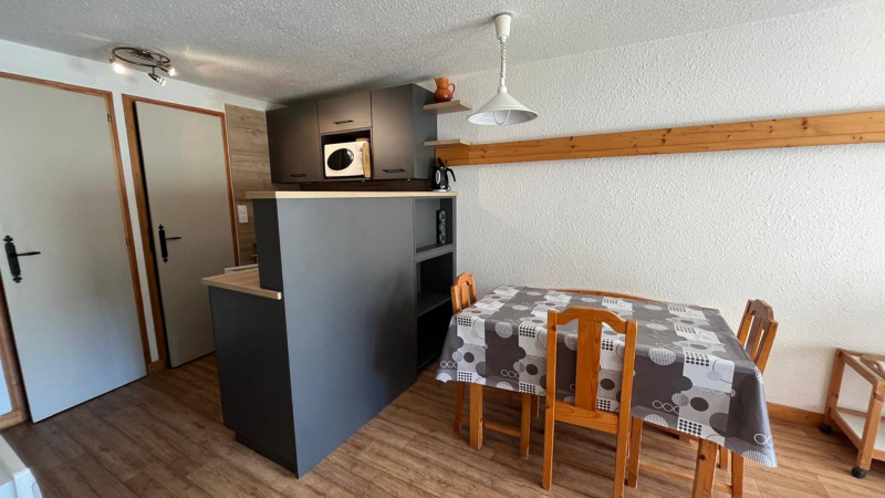 _clients_227426001_photos_20e_18933229