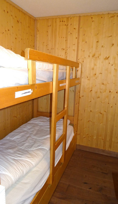 _clients_227426001_photos_244f_18056208 _clients_227426001_photos_244f_18056208