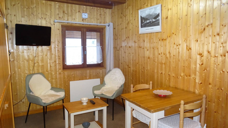 _clients_227426001_photos_83c_19385979