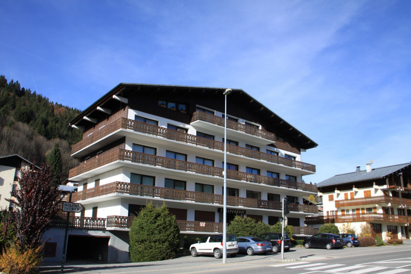 _lv_images__imme_0000000002_01_17742473 _lv_images__imme_0000000002_01_17742473