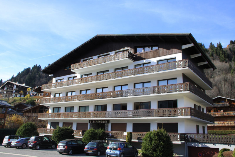 _lv_images__imme_0000000002_02_18089919 _lv_images__imme_0000000002_02_18089919