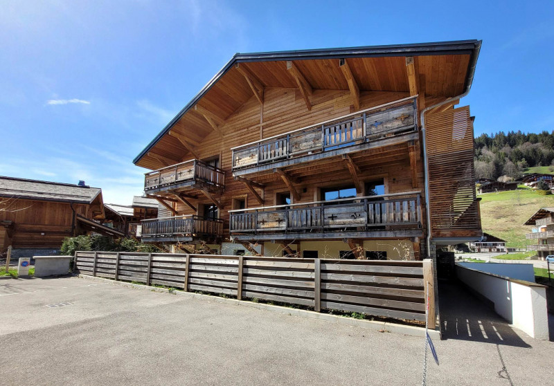 _lv_images__imme_0000000104_02_19128851