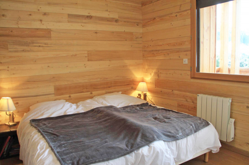 _lv_images__lot_0000000001_07_18796736 _lv_images__lot_0000000001_07_18796736