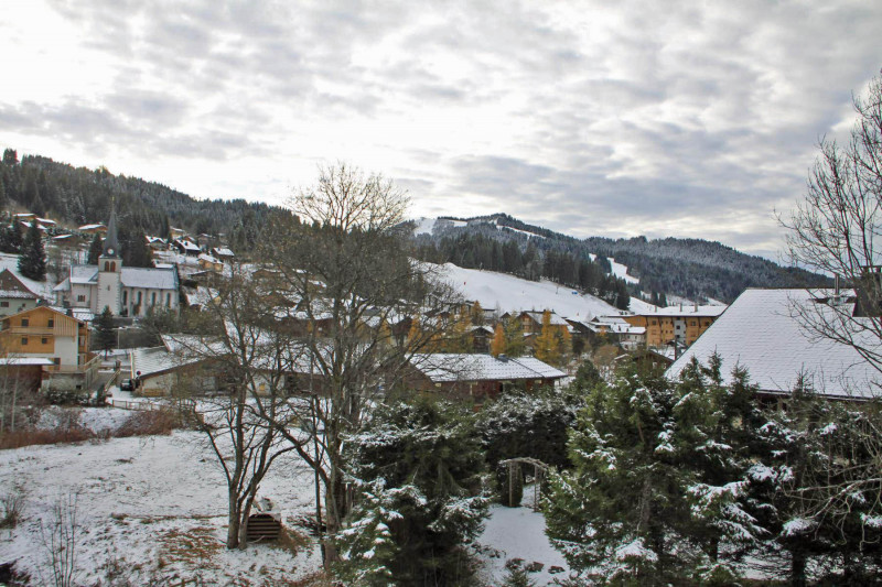 _lv_images__lot_0000000001_12_18061460 _lv_images__lot_0000000001_12_18061460