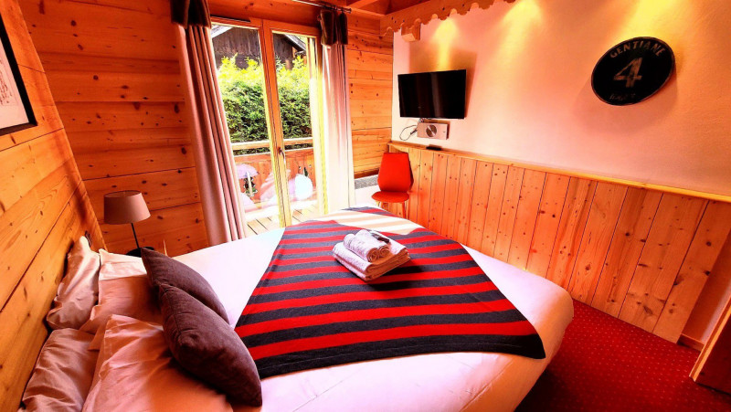 _lv_images__lot_0000000005_06_17675343 _lv_images__lot_0000000005_06_17675343