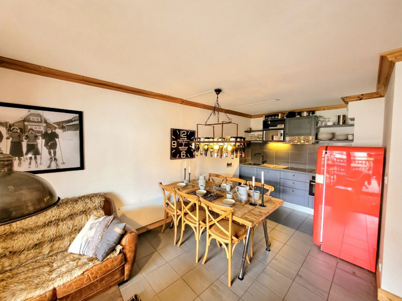 _lv_images__lot_0000000006_06_18492808