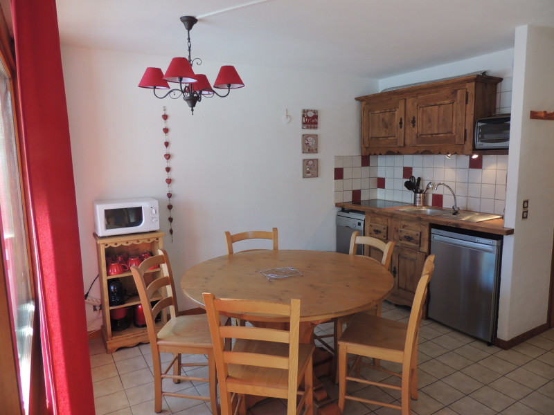 _lv_images__lot_0000000007_15_18859967