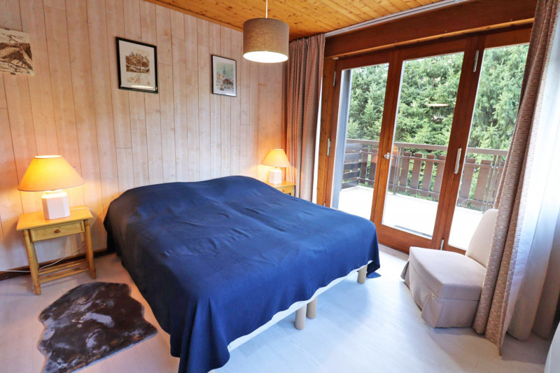 _lv_images__lot_0000000008_04_19297248