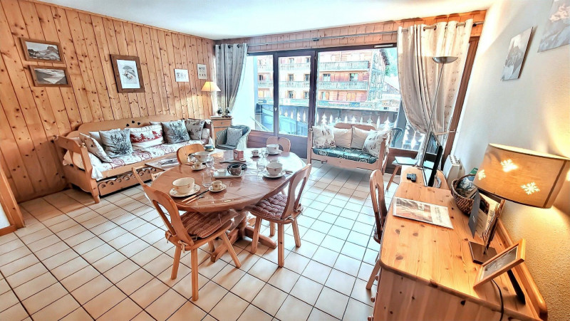 _lv_images__lot_0000000008_14_18095778 _lv_images__lot_0000000008_14_18095778