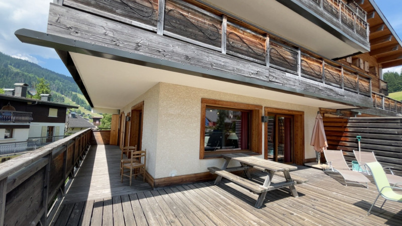 _lv_images__lot_0000000009_15_18059820 _lv_images__lot_0000000009_15_18059820