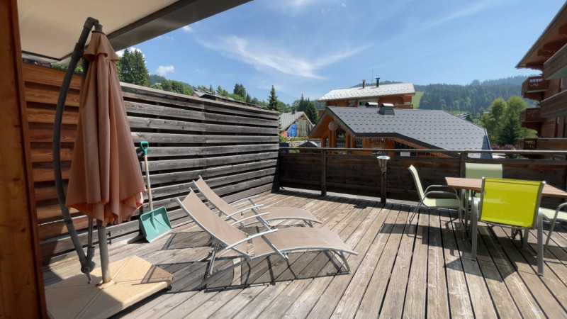 _lv_images__lot_0000000009_16_17877464 _lv_images__lot_0000000009_16_17877464