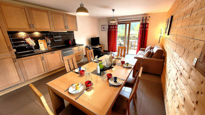 _lv_images__lot_0000000010_01_18114942 _lv_images__lot_0000000010_01_18114942