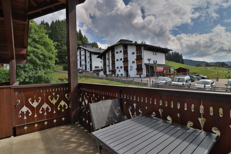 _lv_images__lot_0000000014_07_18364569